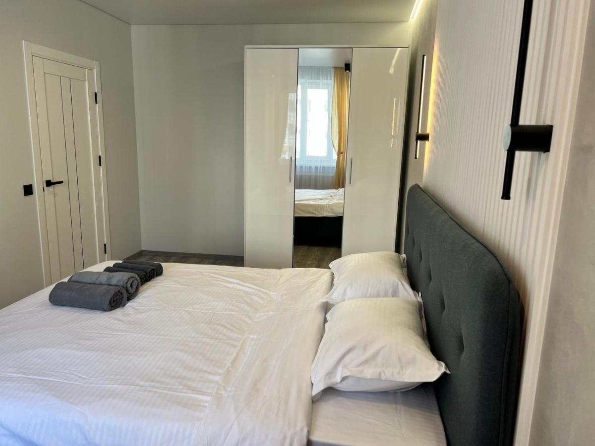 Gold Apartment Vysochana18 ايفانو - فرانكيفسك المظهر الخارجي الصورة
