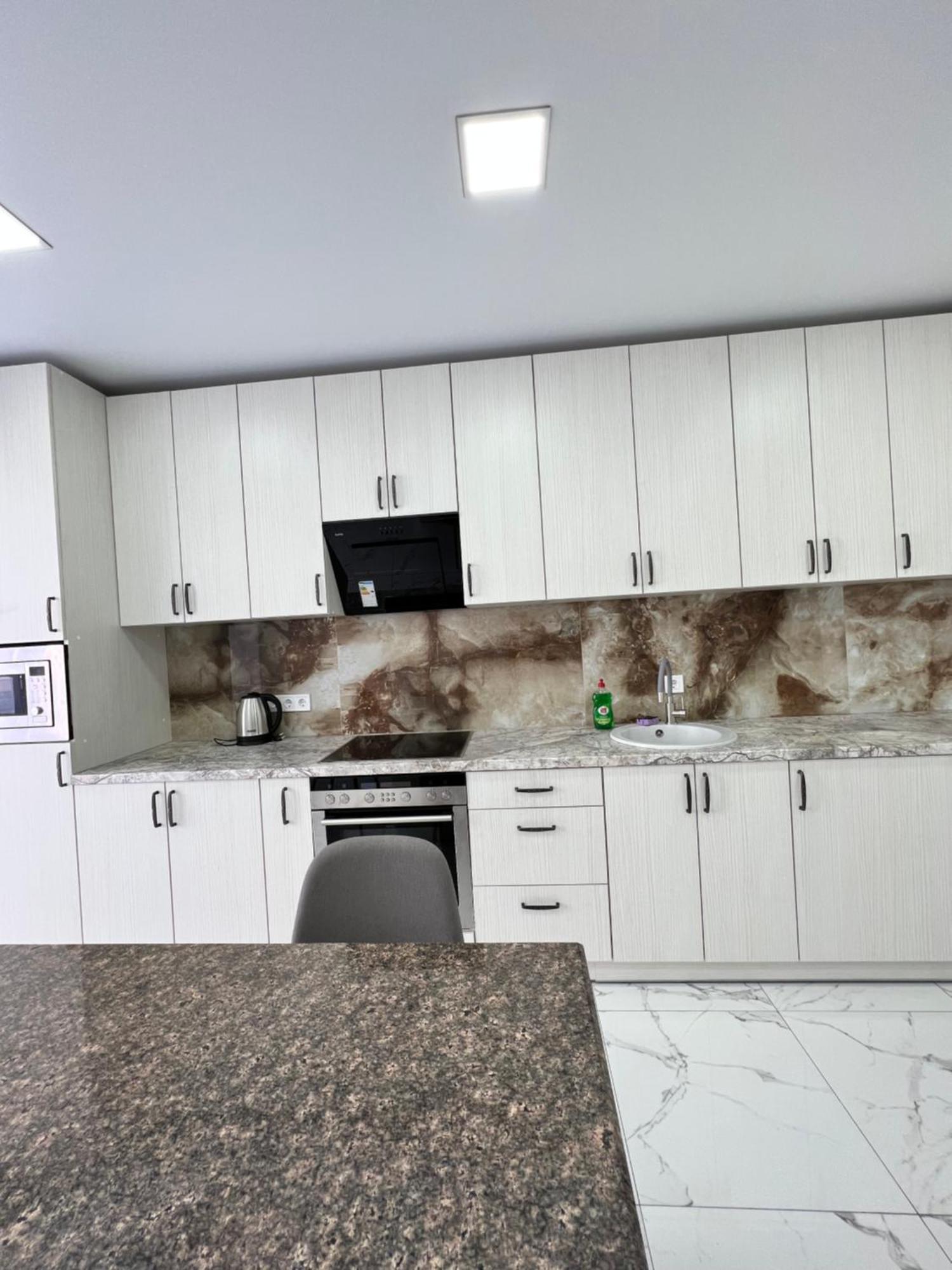 Gold Apartment Vysochana18 ايفانو - فرانكيفسك المظهر الخارجي الصورة