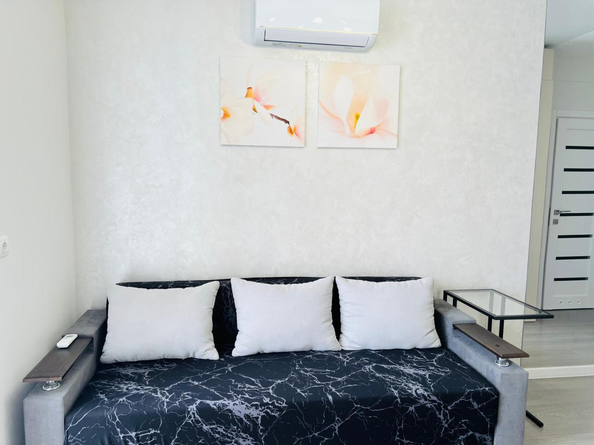 Gold Apartment Vysochana18 ايفانو - فرانكيفسك المظهر الخارجي الصورة