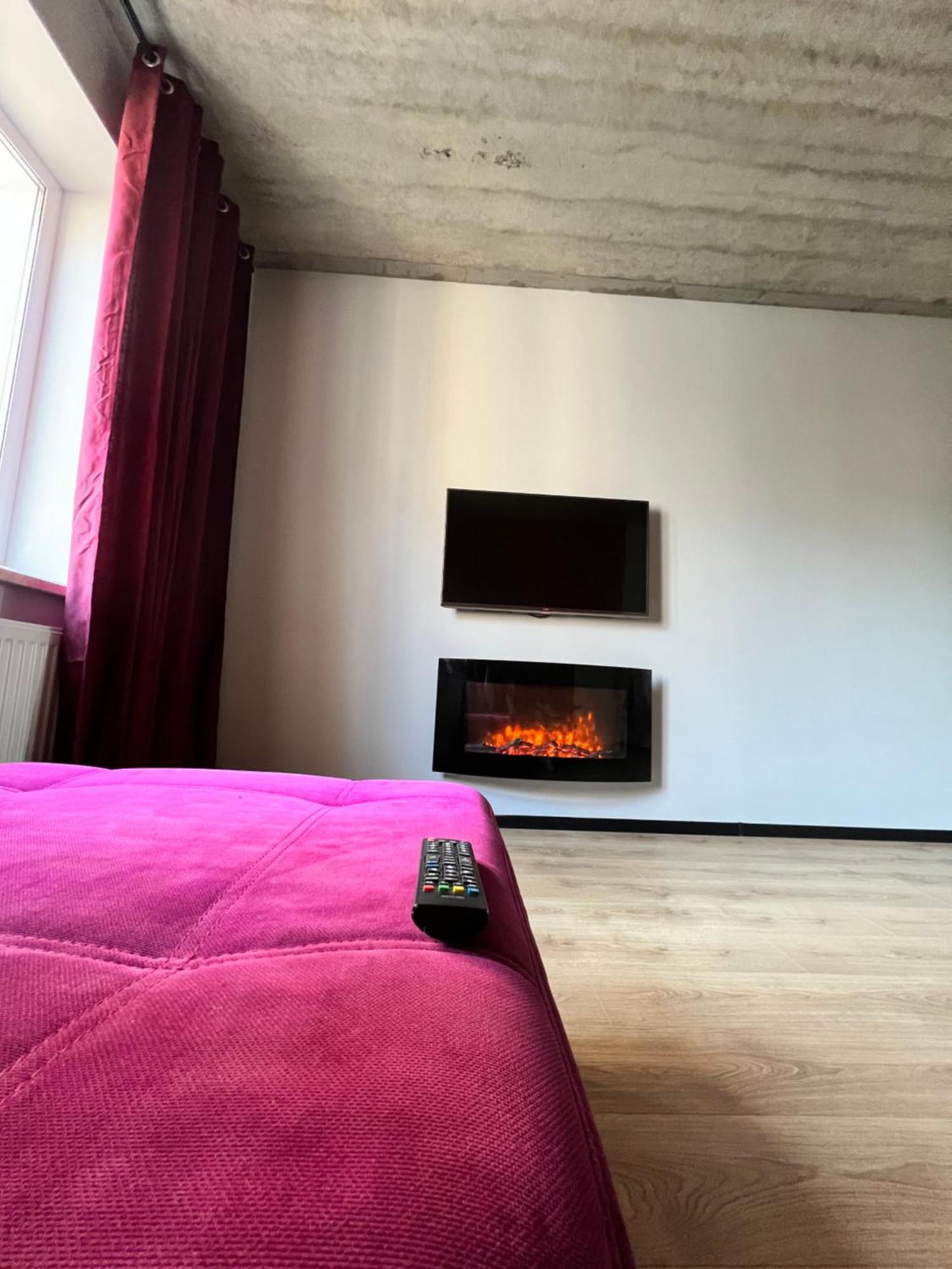Gold Apartment Vysochana18 ايفانو - فرانكيفسك المظهر الخارجي الصورة